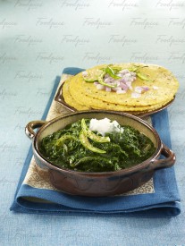 Sarson Da Saag Chopped Mustard & spinach leaves curry image preview
